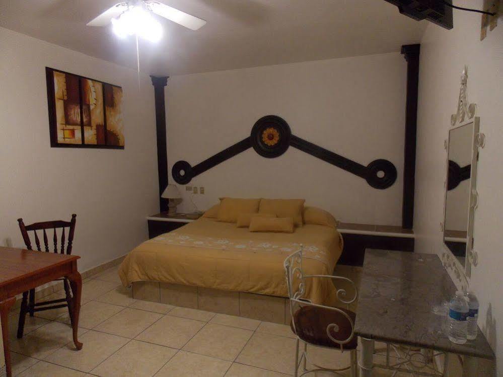 Hotel Gya Express Aguascalientes Buitenkant foto